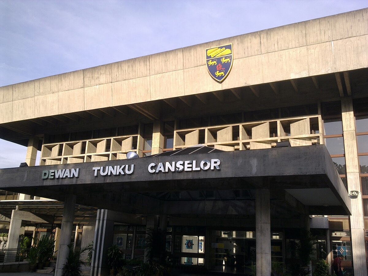 Dewan Tunku Canselor